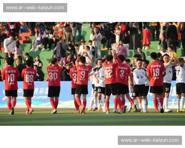 足球首发：唤醒赛场的第一声号角